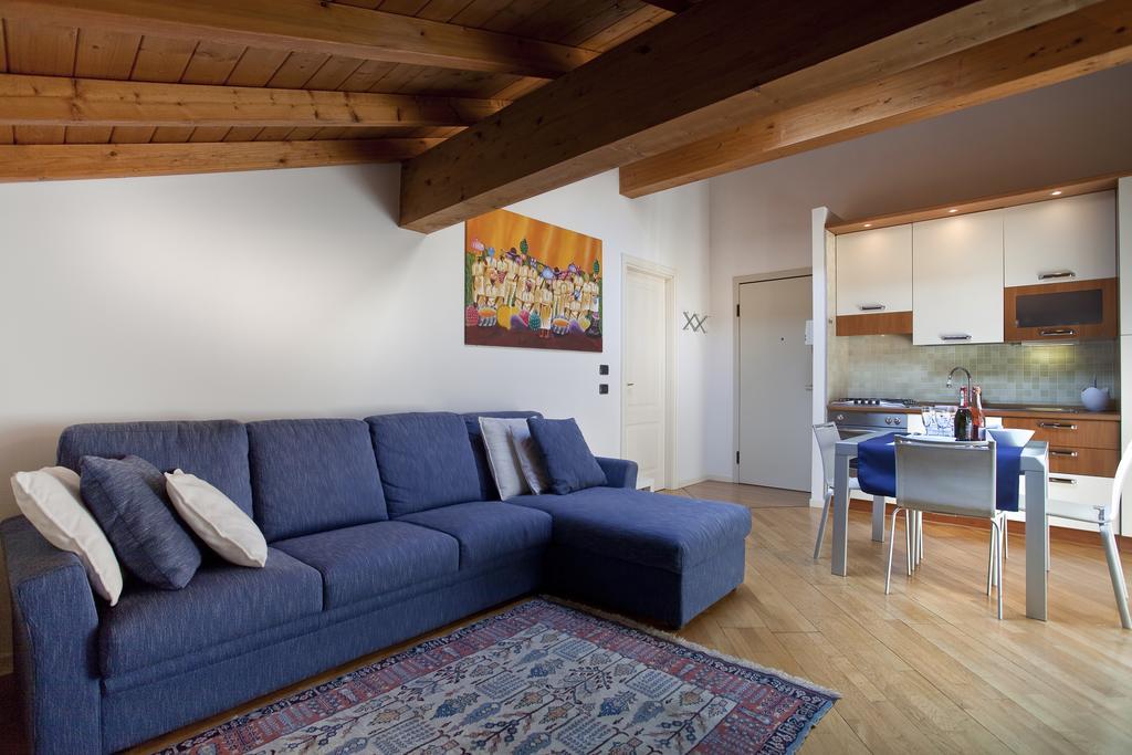 La Colombina Apartment Verona Ruang foto